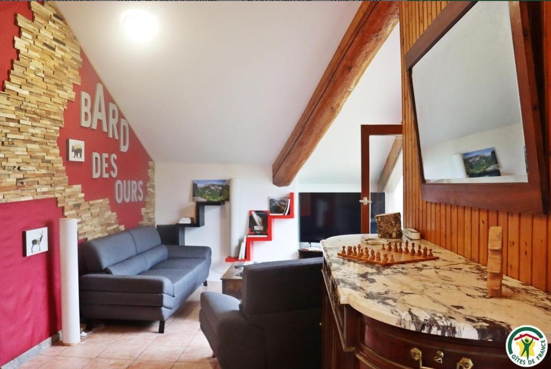 Gite Bard Des Ours Saint-Martin-en-Vercors Exterior foto